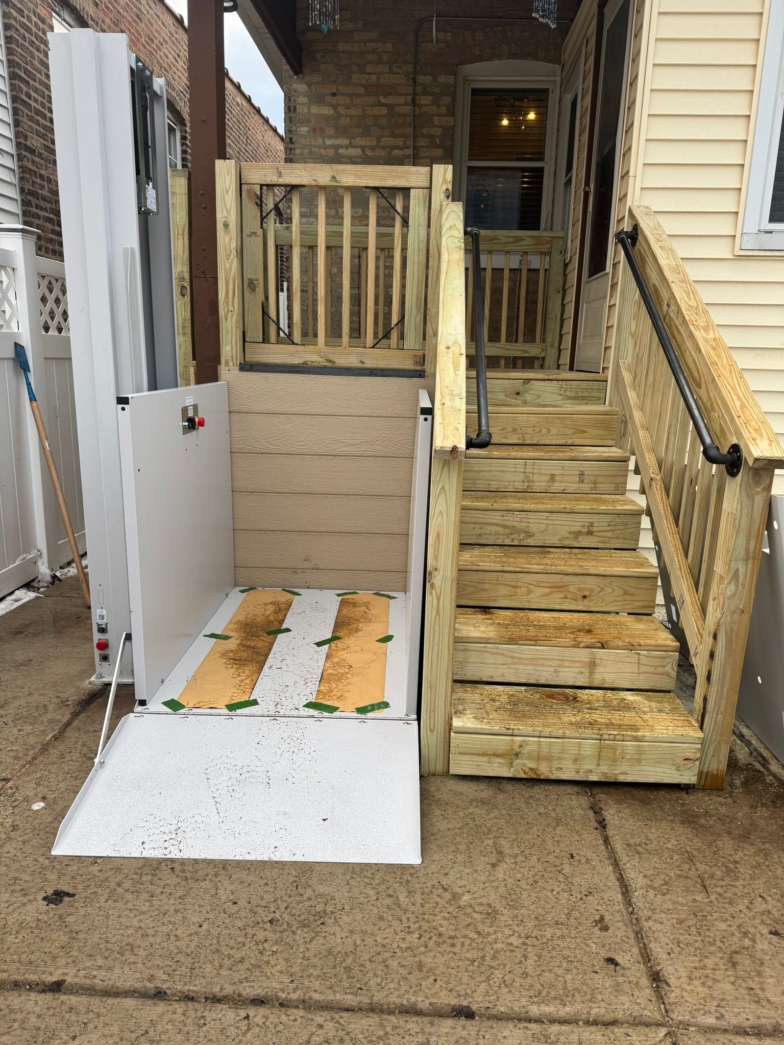 Vertical Platform Lifts
